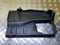 Накладка декоративная на торпедо Toyota Hilux (2005-2015) 2014 5560760130 ПИКАП 2.5 D 2KDFTV