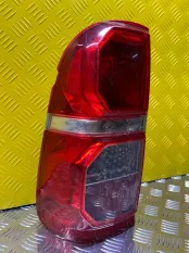 Фонарь задний левый Toyota Hilux (2005-2015) 2014 ПИКАП 2.5 D 2KDFTV