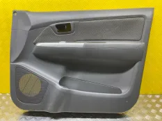 Обшивка двери передняя правая Toyota Hilux (2005-2015) 2013 ПИКАП 2.5 D 2KDFTV