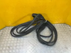 Уплотнитель Nissan Navara (D40) 2004-2015 2007 2.5 D YD25DDTI