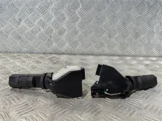 Переключатель поворотов Nissan Navara (D40) 2004-2015 2007 14425 2.5 D YD25DDTI