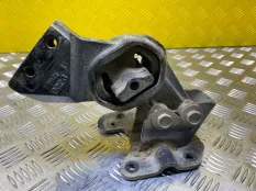 Подушка крепления двигателя Dodge RAM IV (2008-2019) 2010 ПИКАП 5.7 I EZH