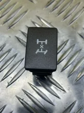 Кнопка блокировки дифференциала Lexus LX 570 (2007-2022) 2010 8472560130 5.7 I 3URFE