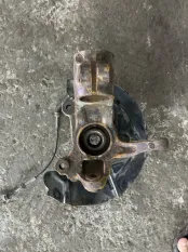 Кулак поворотный правый Land Rover Freelander II (2006-2014) 2012 LR006858 2.2 D 224DT
