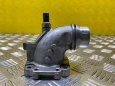 Корпус термостата Toyota Hilux (2015-2021) 2019 2.4 D 2GDFTV