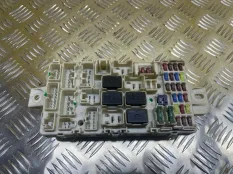 Блок предохранителей Mitsubishi L200 (2006-2015) 2006 8565A013 2.5 D 4D56