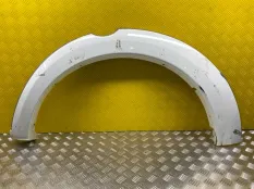 Молдинг крыла заднего левого Mitsubishi L200 (2015-2022) 2017 7407A399 ПИКАП 2.4 D 4N15