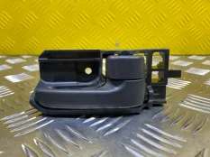 Ручка двери внутренняя задняя правая Toyota Hilux (2005-2015) 2013 692050D070 2.5 D 2KDFTV