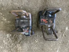 Крепление рессоры Toyota Hilux (2005-2015) 2013 480460K020 2.5 D 2KDFTV