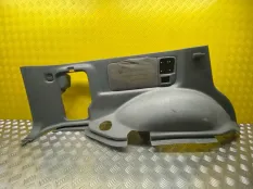Обшивка багажника Lexus LX 470 1998-2007 2003 6260360040