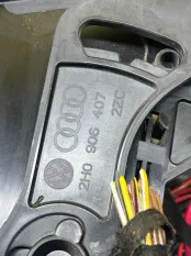 Блок предохранителей Volkswagen Amarok (2010-2016) 2011 2H0906407 ПИКАП 2.0 D CDCA