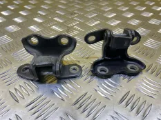 Петля двери Toyota Land Cruiser 200 (2008-2021) 2008 ВНЕДОРОЖНИК 4.5 D 1VDFTV
