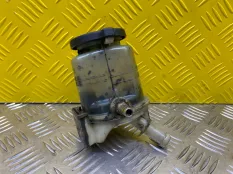Бачок гидроусилителя Toyota Hilux (2005-2015) 2013 443600K021 2.5 D 2KDFTV