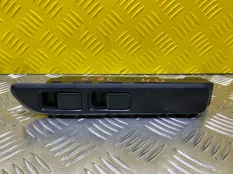 Блок управления стеклоподъемниками Mitsubishi Fuso Canter (2010 - н.в.) 2014 MK645323 ГРУЗОВОЙ 3.0 D 4P10-AAT4