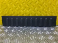 Накладка на порог внутренняя передняя правая Ford F150 P552 (2014-2020) 2019 FL3B1513200AGW 2.7 I ECOBOOST V-6