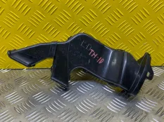 Воздуховод Toyota Hilux (2005-2015) 2013 872110K030 2.5 D 2KDFTV