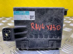 Блок комфорта Toyota Rav 4 (XA30) (2005-2014) 2010 8865042230
