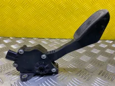 Педаль газа Toyota Land Cruiser Prado 150 (2009-2023) 2012 7811060031 2.7 I 2TRFE