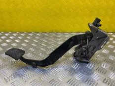 Педаль тормоза Mitsubishi L200 (2015-2022) 2015 4620A324 ПИКАП 2.4 D 4N15