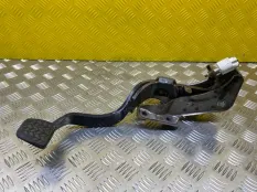 Педаль тормоза Toyota Hilux (2005-2015) 2013 471010K140 2.5 D 2KDFTV