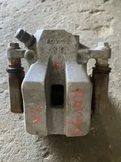 Суппорт задний левый Toyota Rav 4 (XA30) (2005-2014) 2009 4785042061 3.5 I 2GRFE