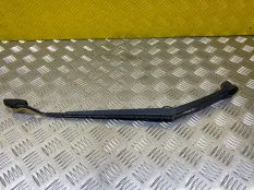 Щеткодержатель (поводок стеклоочистителя, дворник) Chrysler Pacifica I (2003-2008) 2004 5102237AA 3.5 I EGN