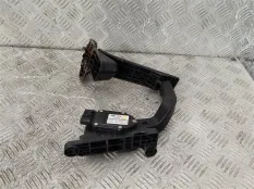 Педаль газа Kia Sportage III SL (2010-2016) 2013 327002S100 2.0 I G4KD