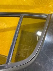 Стекло двери задней левой (форточка) Mitsubishi L200 (2006-2015) 2007 MN136793 ПИКАП 2.5 D 4D56