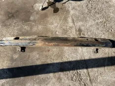 Усилитель бампера переднего Nissan Navara (D40) 2004-2015 2007 501003X34B ПИКАП 2.5 D YD25DDTI