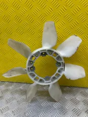 Крыльчатка вискомуфты Toyota Land Cruiser Prado 150 (2009-2023) 2014 8845360030 3.0 D 1KDFTV