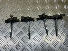 Скоба (кронштейн) крепления форсунки Toyota Land Cruiser Prado 150 (2009-2023) 2014 236950L010 3.0 D 1KDFTV