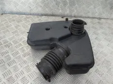 Корпус воздушного фильтра Dodge Caravan III (1995-2000) 1999 04861055A МИНИВЭН 2.4 I EDZ