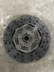 Диск сцепления Nissan Navara (D40) 2004-2015 2008 30100JS10B 2.5 D YD25DDTI