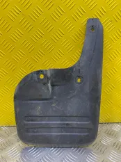 Брызговик передний правый Toyota Hilux (2005-2015) 2013 766210K010 2.5 D 2KDFTV