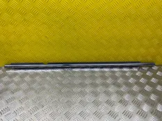Молдинг стекла заднего Lexus LX 570 (2007-2022) 2010 7573060070 5.7 I 3URFE