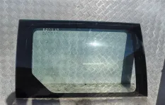 Стекло двери задней правой Dodge Caravan III (1995-2000) 1999 04675502W МИНИВЭН 2.4 I EDZ
