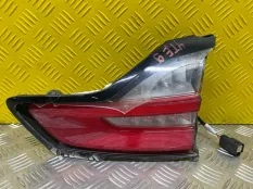 Фонарь крышки багажника правый Ford Edge (2015-н.в.) 2020 KT4B13A602 2.0 D ECOBLUE