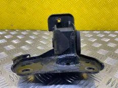 Подушка крепления двигателя Lexus RX 330 (U3) II (2003-2006) 2004 1237236070 3.3 I 3MZFE