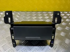 Бардачок Nissan Navara (D40) 2004-2015 2010 684755X00A ПИКАП 2.5 D YD25DDTI