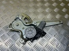 Стеклоподъемник электр. задний правый Toyota Hilux (2005-2015) 2013 698300K041 ПИКАП 3.0 D 1KDFTV