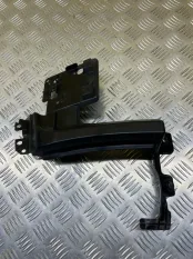 Крепление бампера заднего Land Rover Range Rover Evoque I (2011-2018) 2015 EJ3217A150AB 2.2 D