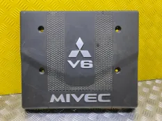 Декоративная крышка двигателя Mitsubishi Pajero IV (2006-2019) 2007 1003A090 ВНЕДОРОЖНИК 3.8 I