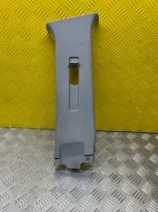 Обшивка стойки центральной правой Toyota Hilux (2005-2015) 2013 624110K060 ПИКАП 3.0 D 1KDFTV