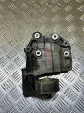 Кронштейн компрессора кондиционера Mitsubishi L200 (2015-2022) 2017 7813A676 ПИКАП 2.4 D 4N15