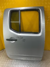 Дверь задняя правая Nissan Navara (D40) 2004-2015 2012 82100EB30J ПИКАП 2.5 D YD25DDTI