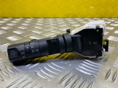 Переключатель поворотов Nissan Navara (D40) 2004-2015 2012 25540ZM02E ПИКАП 2.5 D YD25DDTI