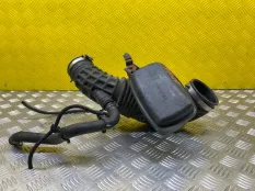 Патрубок воздушного фильтра Nissan Pathfinder (R51M) 2004-2013 2006 16576EB30C ВНЕДОРОЖНИК 2.5 D YD25DDTI