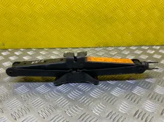Домкрат Nissan Navara (D40) 2004-2015 2008 99550EB300 2.5 D YD25DDTI