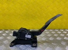 Педаль газа Nissan Navara (D40) 2004-2015 2008 18002EB000 2.5 D YD25DDTI