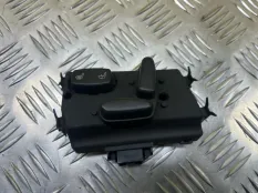 Кнопка регулировки сидения Chrysler Pacifica I (2003-2008) 2004 0YD10TRMAC 3.5 I EGN